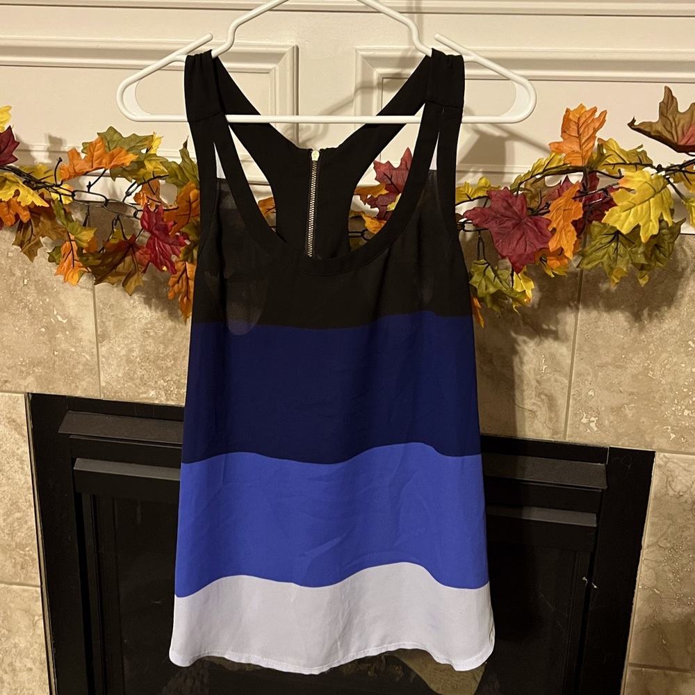Flowy Ombre blue tank top
